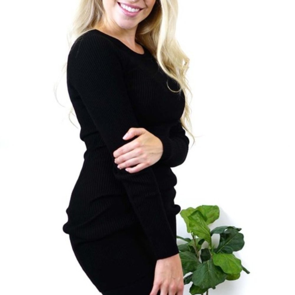 BESTOW Small Black Scoop Neck Long Sleeve Rib Knit Sweater Faux zipper Decor